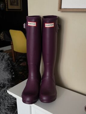 Hunter New without Tags Two-tone Purple Tall Boots Womens Size 7 Never Worn